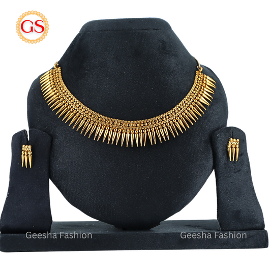 Kerala Style Lilly Flower Design Antique Necklace And Earrings